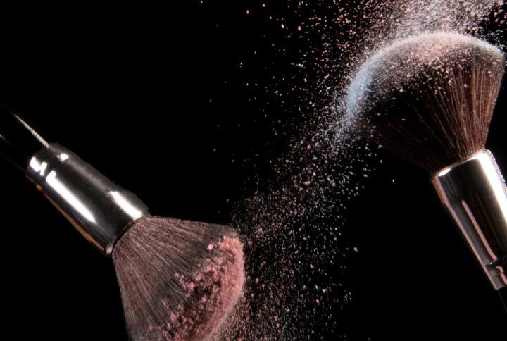 This Year’s Cosmetics Trends: Outstanding Colors